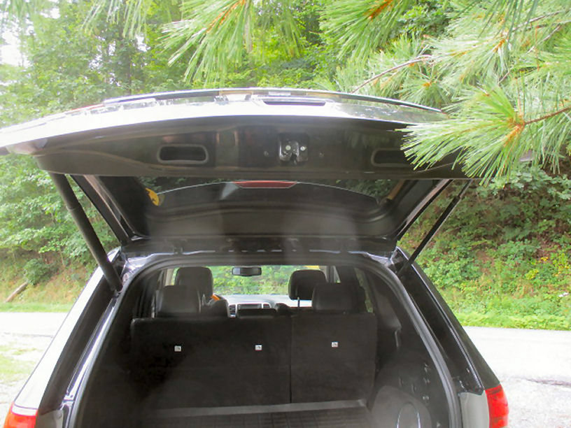 Used 2012 Jeep Grand Cherokee Overland AWD/4WD image 9