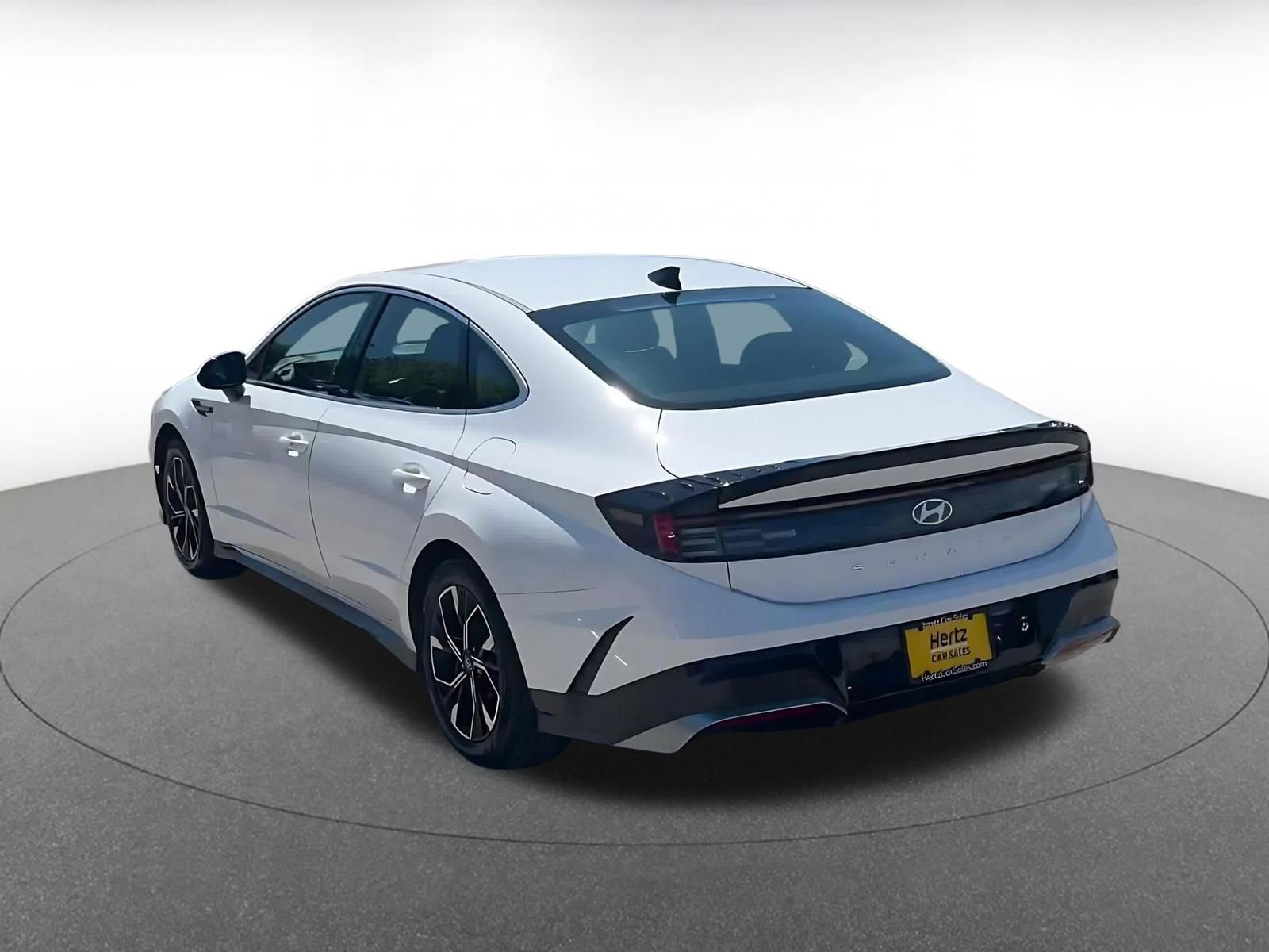 Used 2025 Hyundai Sonata SEL FWD image 11