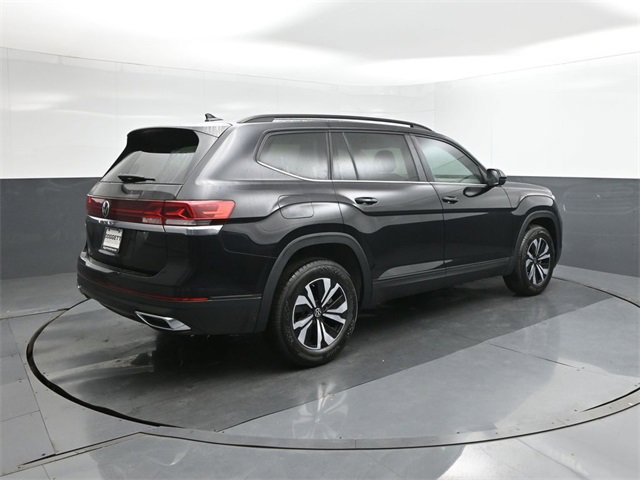 New 2026 Volkswagen Atlas SE image 11