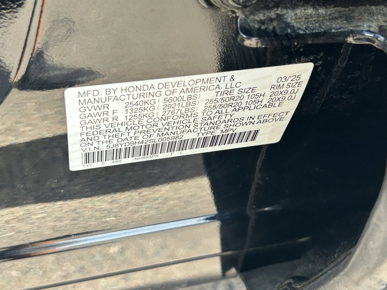 Certified 2025 Acura MDX FWD w/ Technology Package image 35