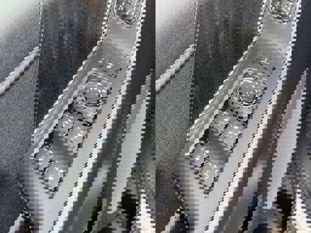 New 2026 Ford F250 Lariat image 12