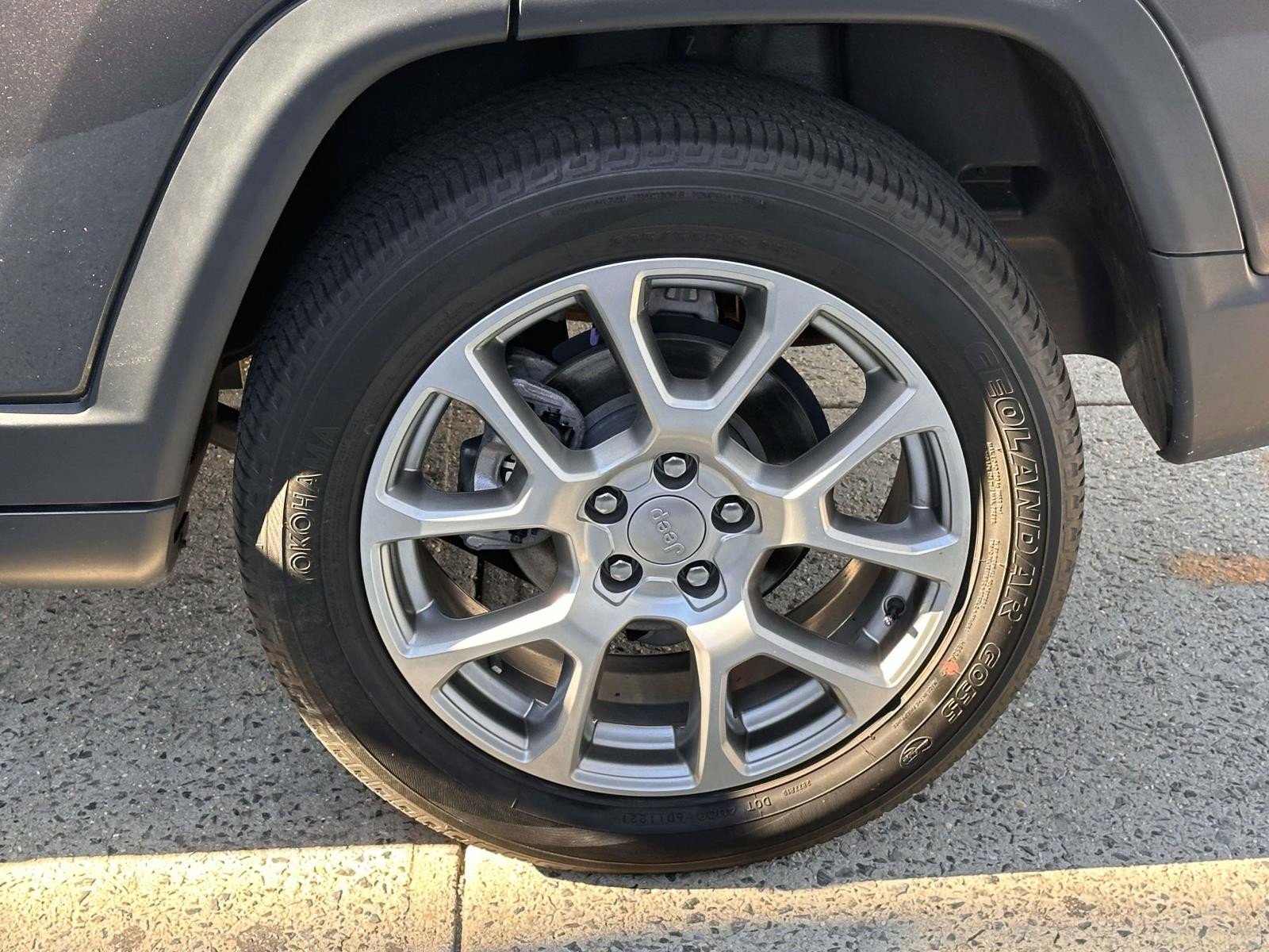 Used 2022 Jeep Compass Latitude image 13