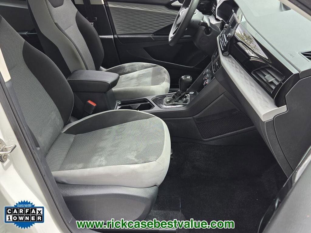 Used 2022 Volkswagen Taos S FWD image 18