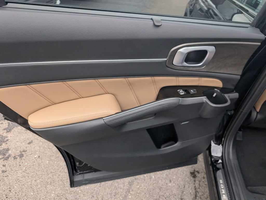 New 2026 Kia Sorento SX Prestige AWD/4WD image 11