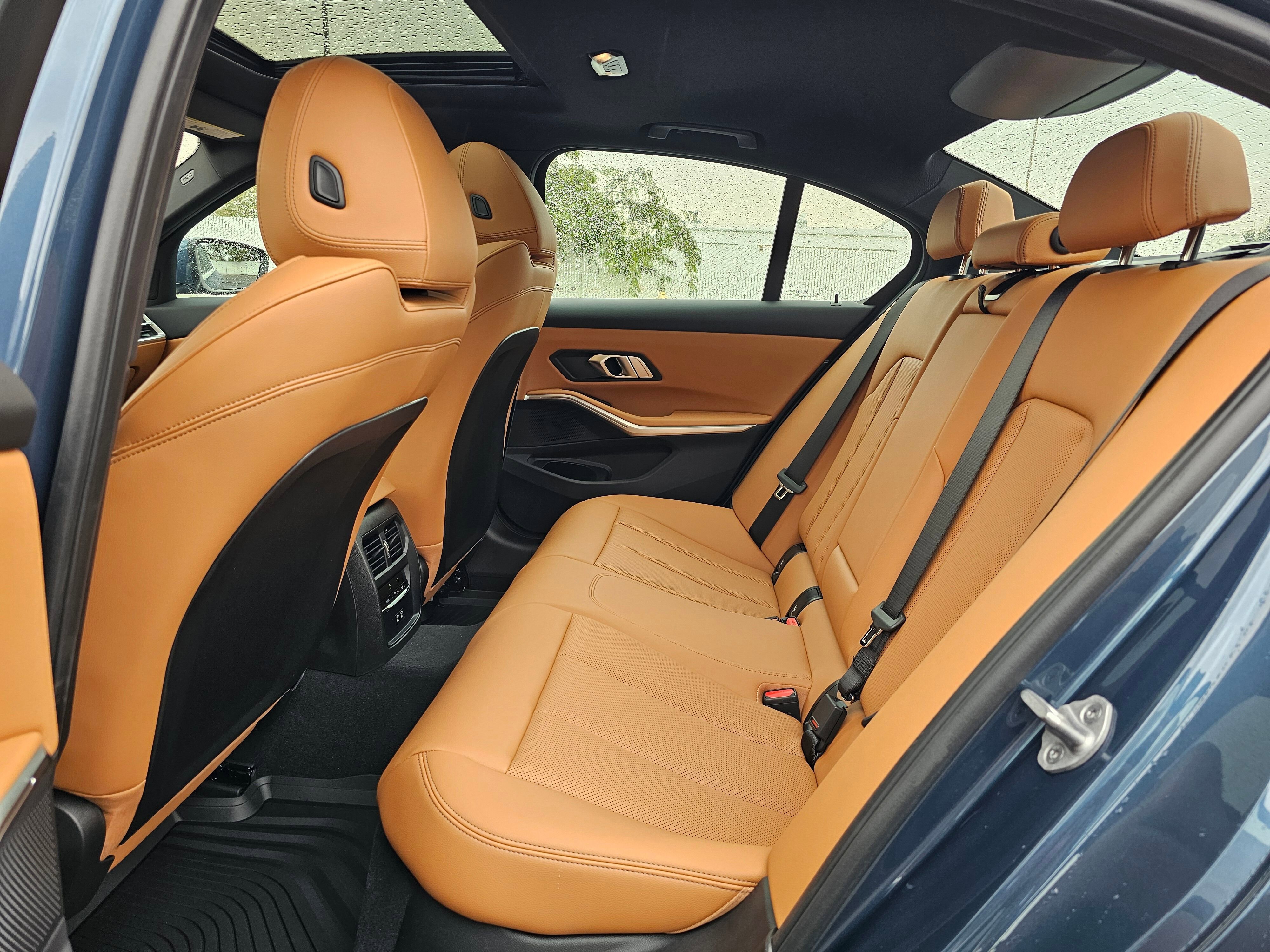 New 2025 BMW 330i xDrive Sedan w/ Premium Package image 14