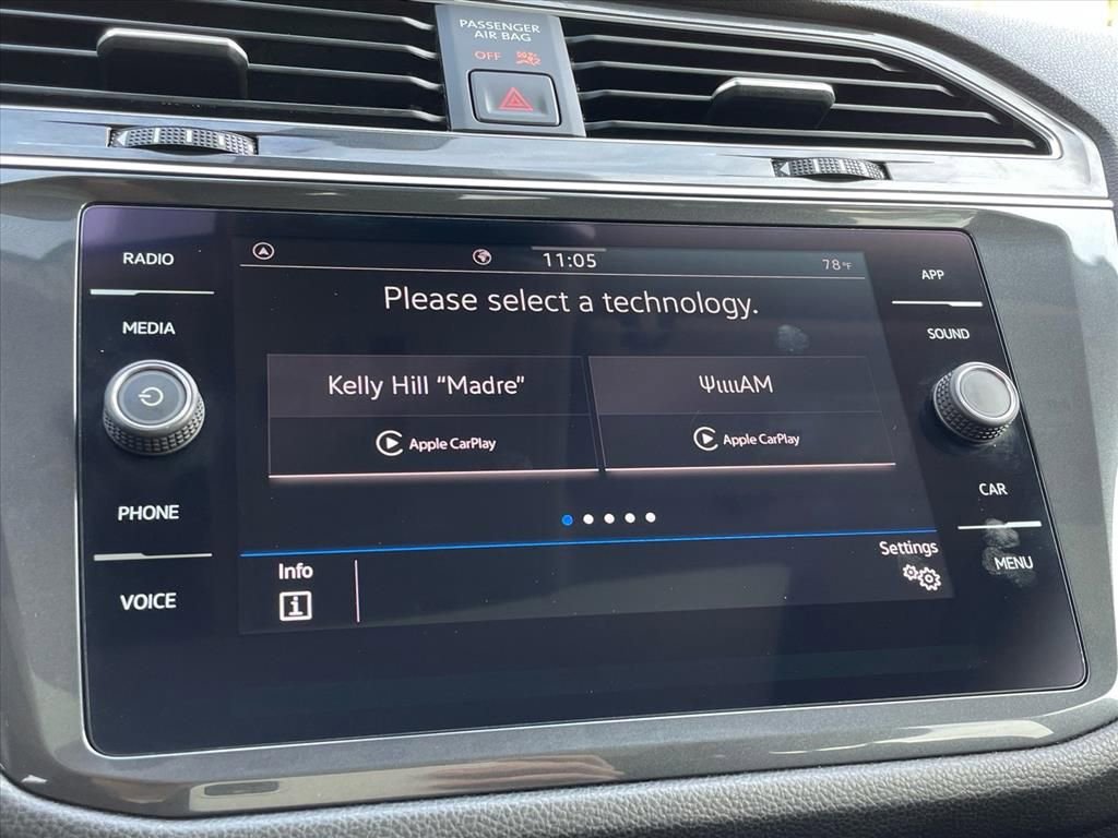 Used 2022 Volkswagen Tiguan SE image 11