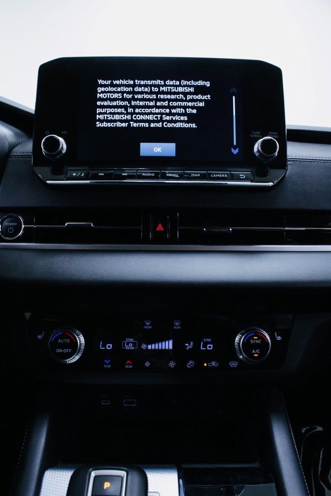 Used 2024 Mitsubishi Outlander SEL image 16