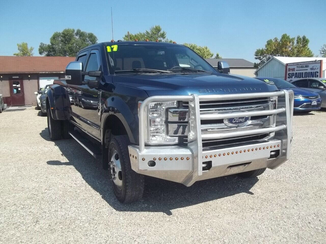 Used 2017 Ford F350 Lariat w/ Chrome Package AWD/4WD image 4