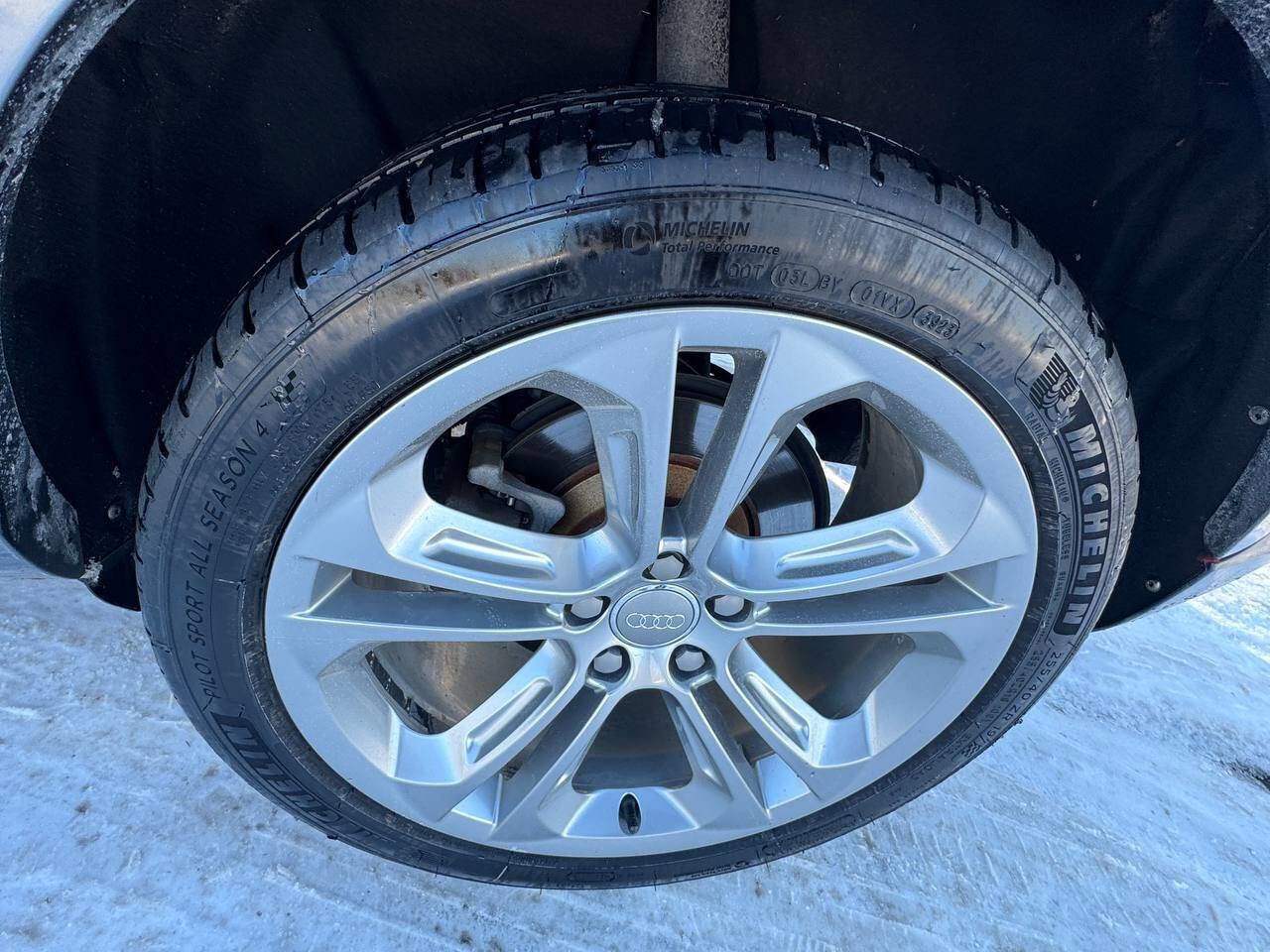 Used 2018 Audi Q3 2.0T Premium Plus image 35