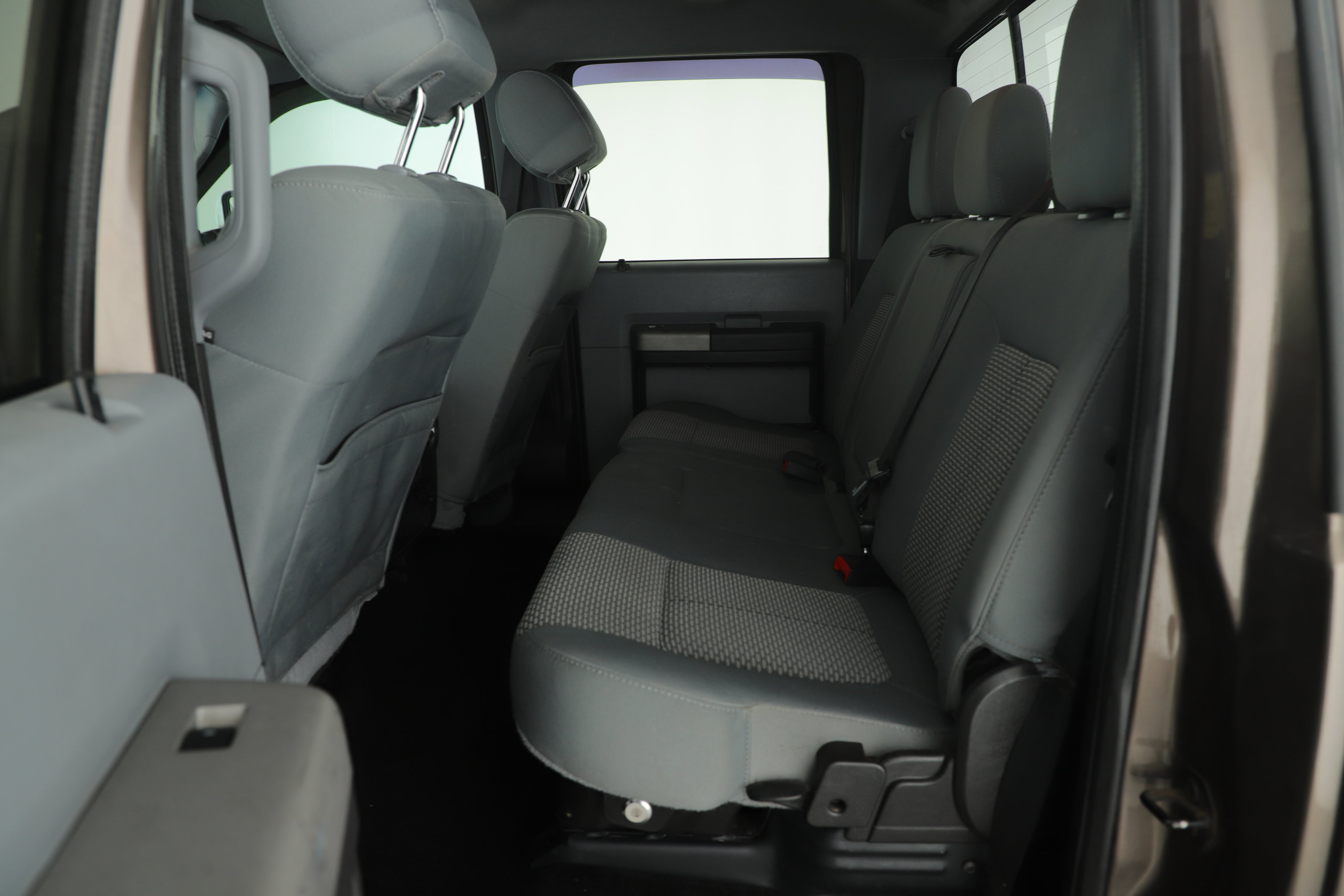 Used 2016 Ford F250 XLT w/ XLT Premium Package image 14