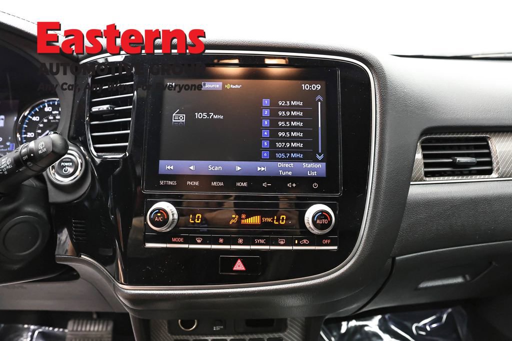 Used 2022 Mitsubishi Outlander LE AWD/4WD image 12