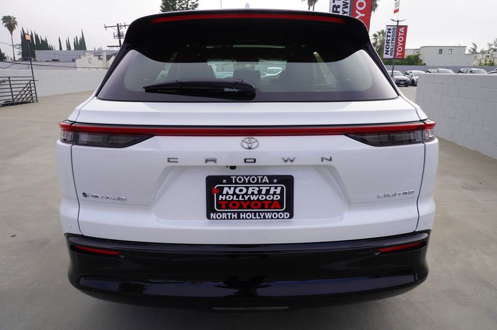 New 2026 Toyota Crown Signia image 5