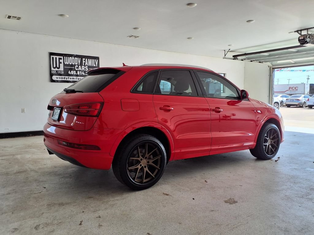 Used 2018 Audi Q3 2.0T Premium w/ Convenience Package FWD image 3