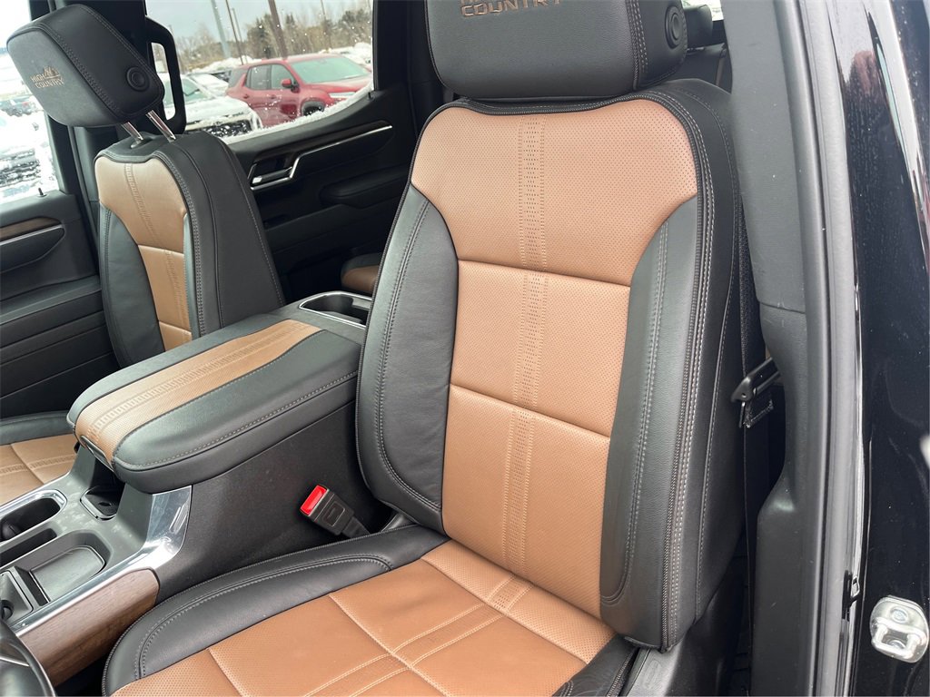 Used 2025 Chevrolet Silverado 1500 High Country image 41