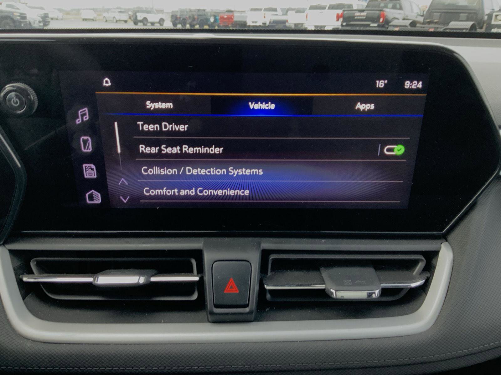 Used 2024 Chevrolet TrailBlazer LS w/ LS Convenience Package image 40