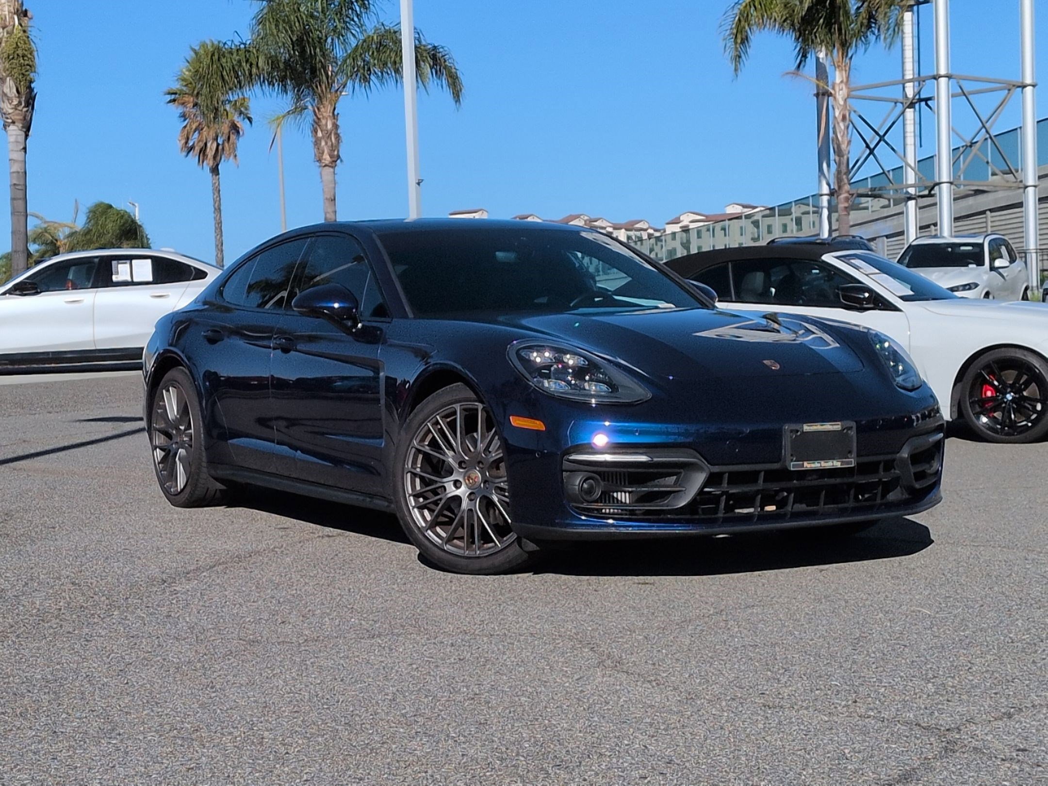 Used 2023 Porsche Panamera 4 image 2