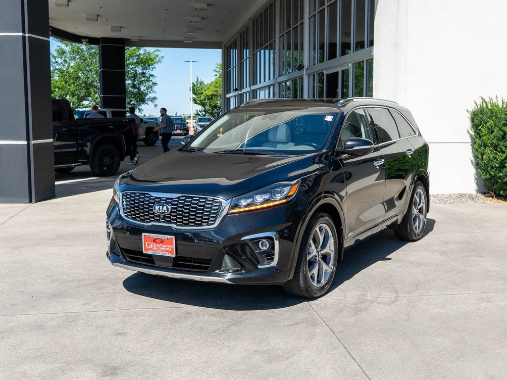 Used 2019 Kia Sorento SX w/ SX Touring Package AWD/4WD image 3