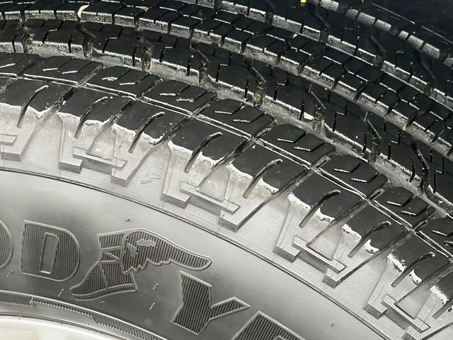 Used 2020 Chevrolet Colorado LT AWD/4WD image 9