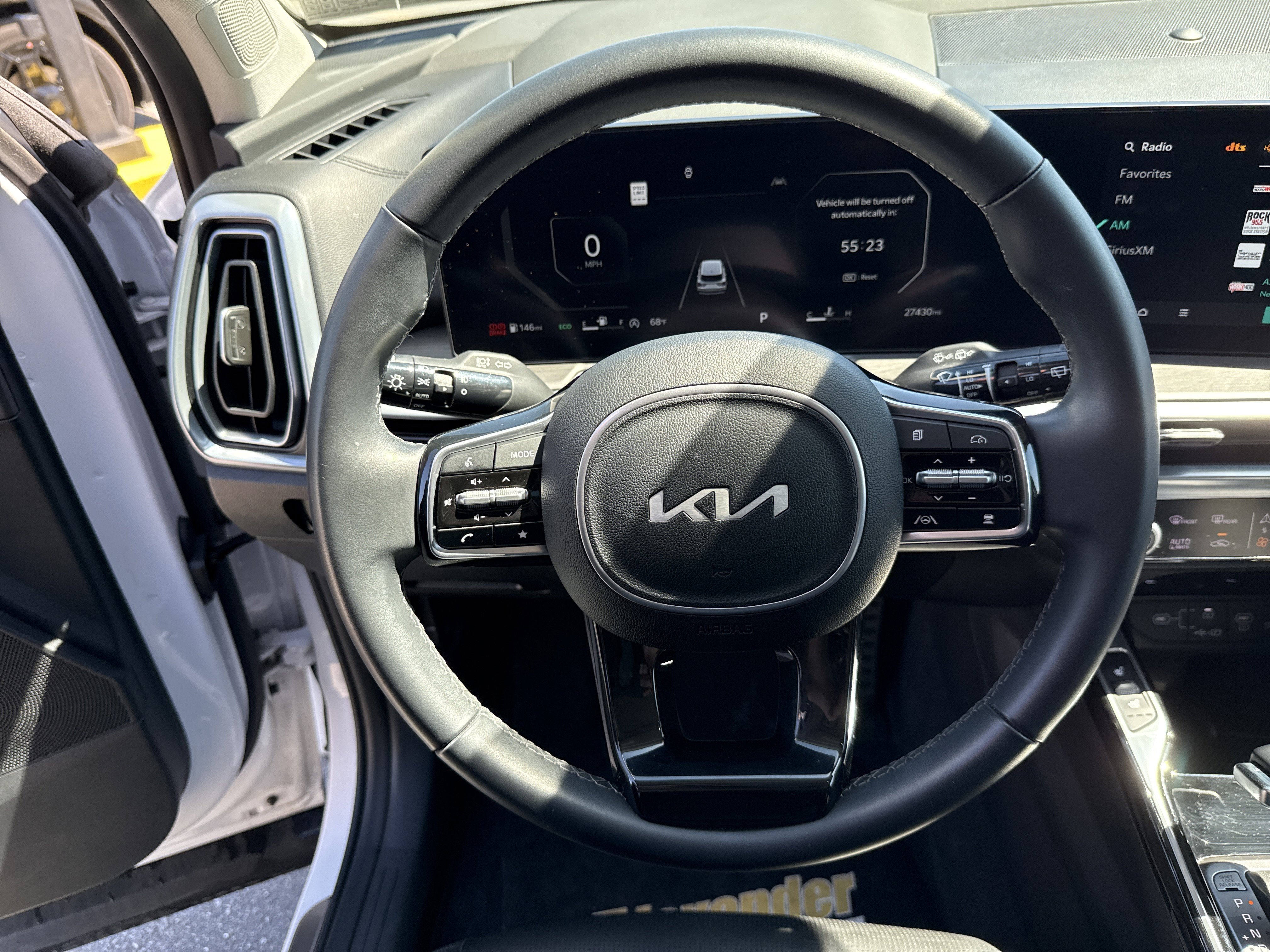 Certified 2024 Kia Sorento SX AWD/4WD image 18