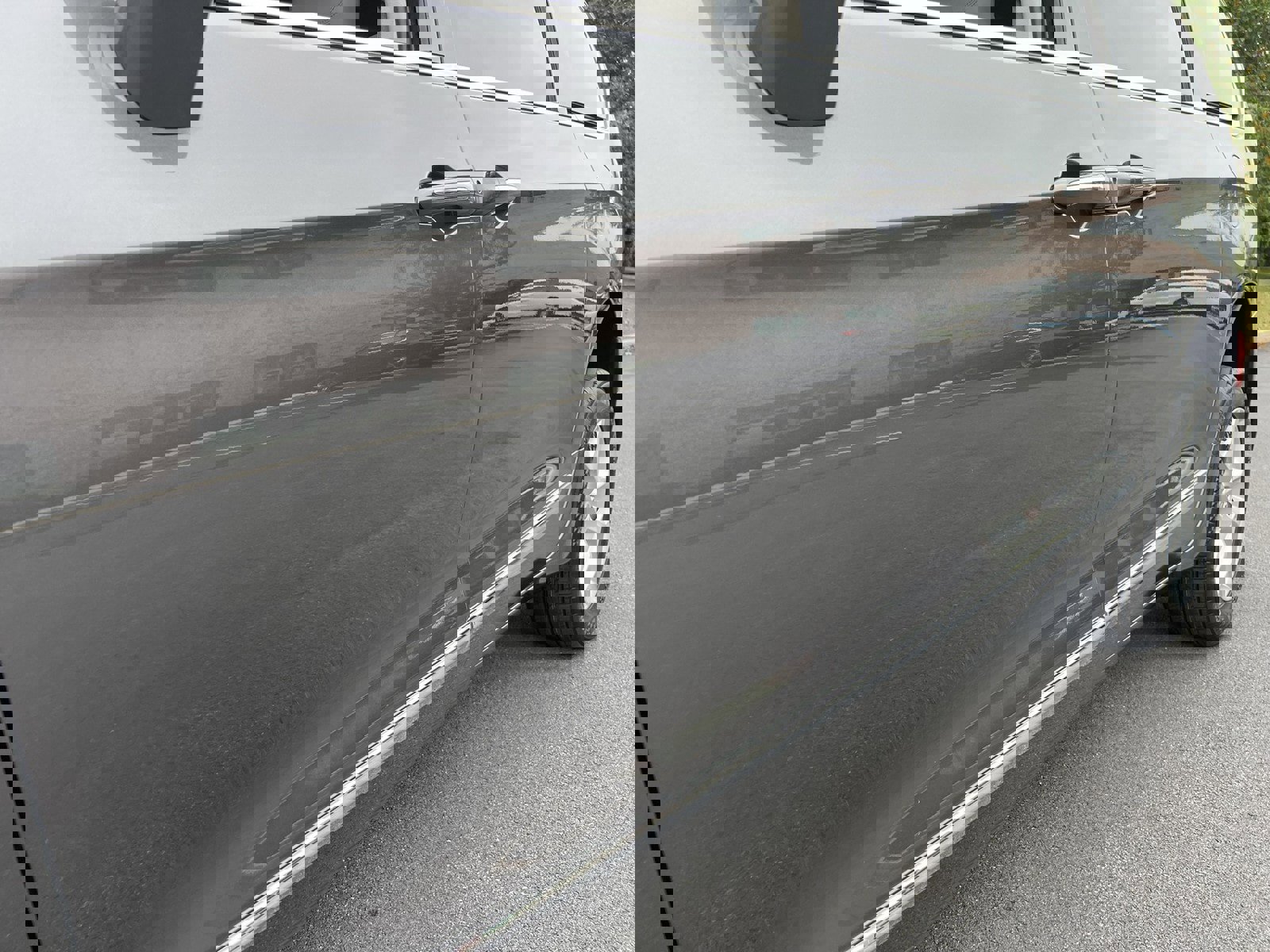 Used 2017 Chrysler Pacifica Touring-L w/ Tire & Wheel Group image 72