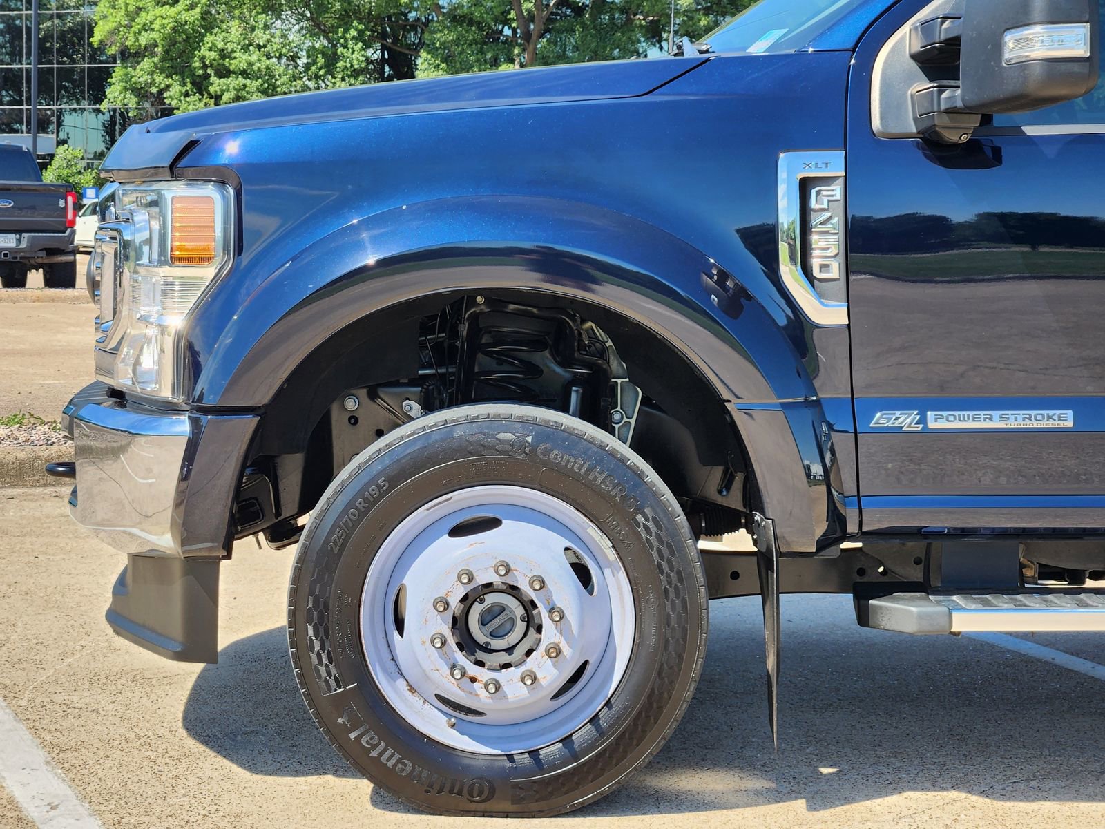 Used 2022 Ford F450 XLT w/ FX4 Off-Road Package AWD/4WD image 5