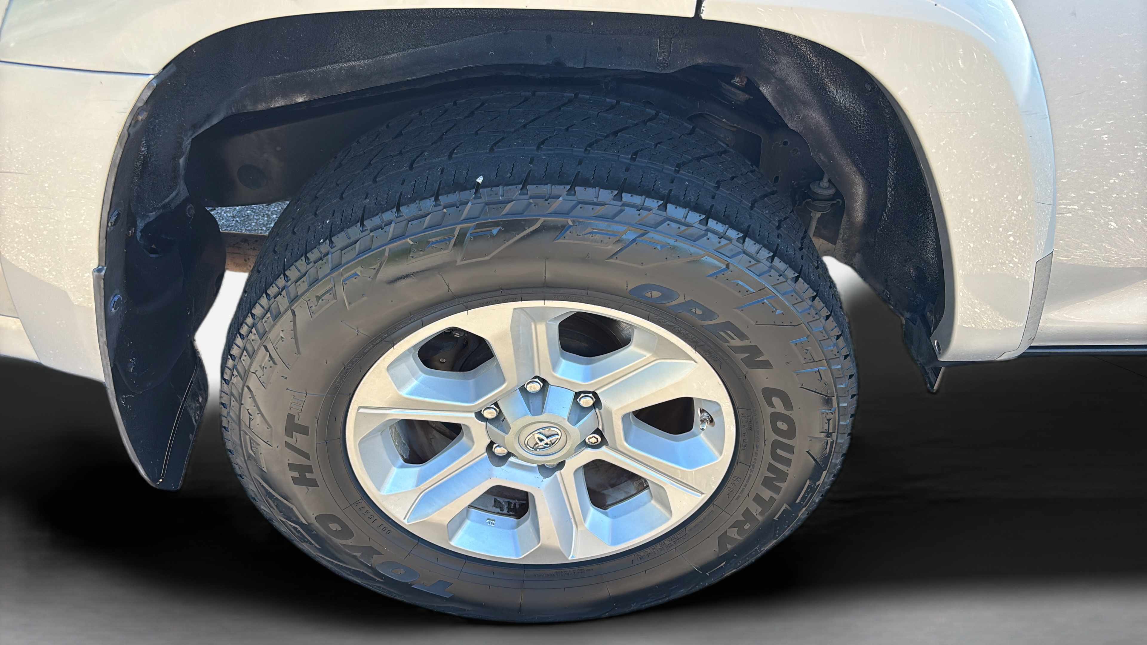 Used 2015 Toyota 4Runner SR5 RWD image 37