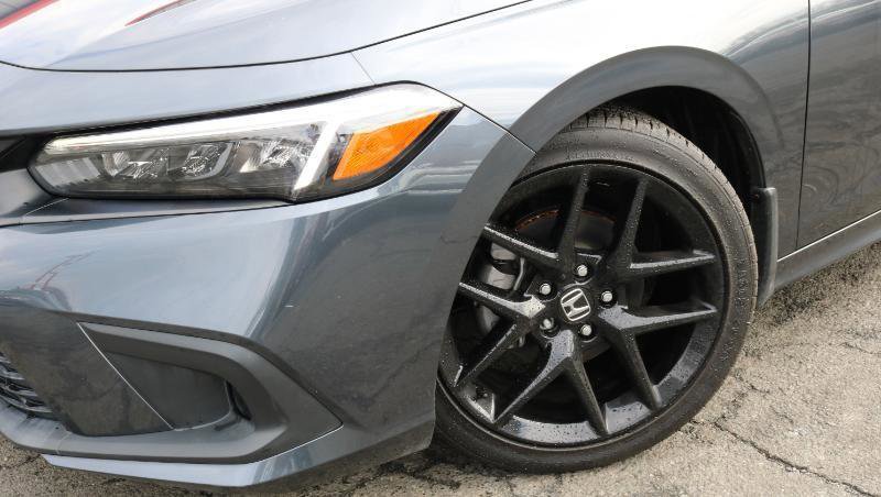 Used 2023 Honda Civic Sport image 4