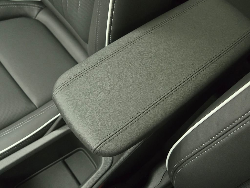 New 2026 Buick Encore GX Avenir w/ Avenir Technology Package image 32