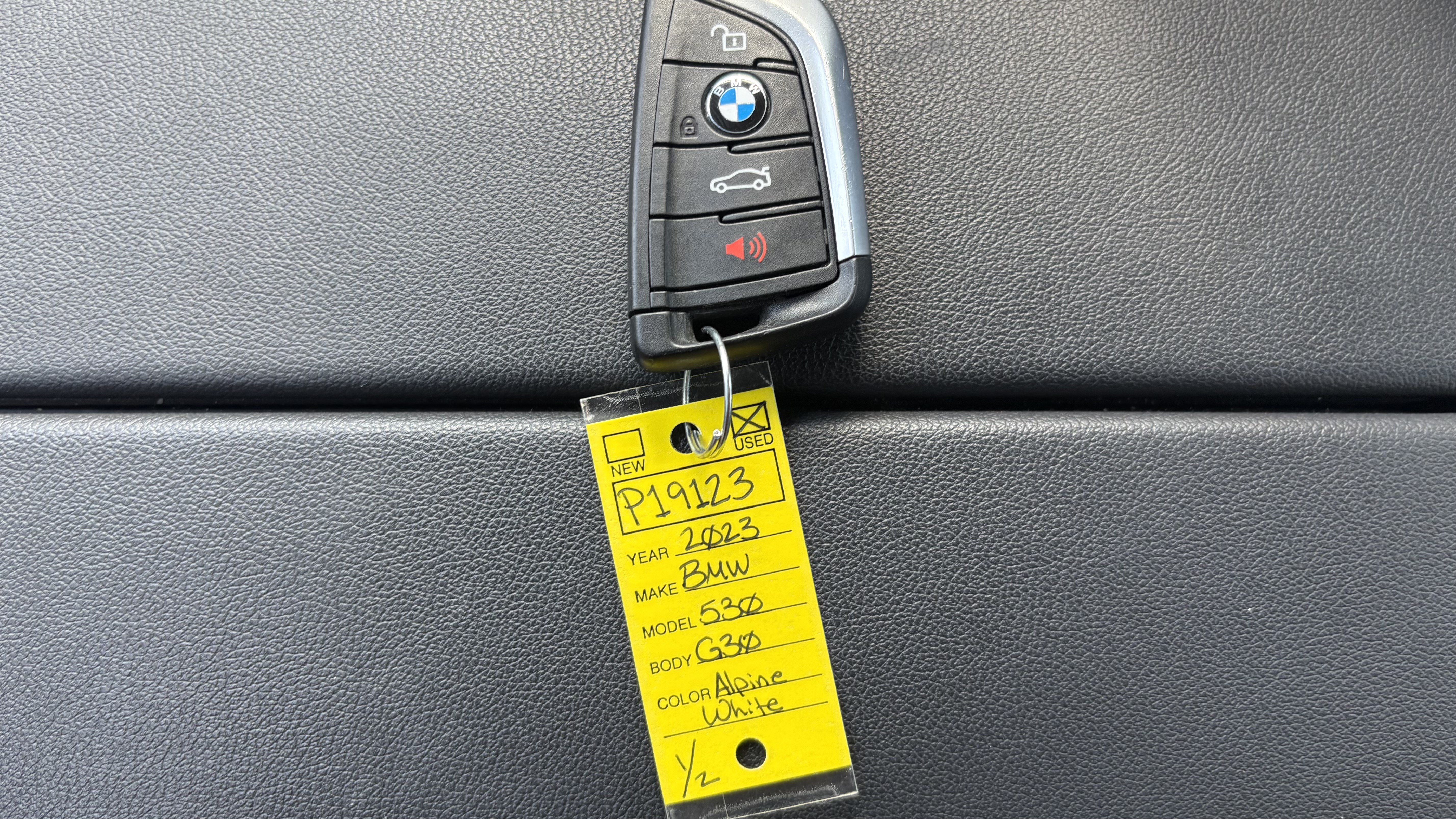 Certified 2023 BMW 530i xDrive w/ Premium Package AWD/4WD image 17