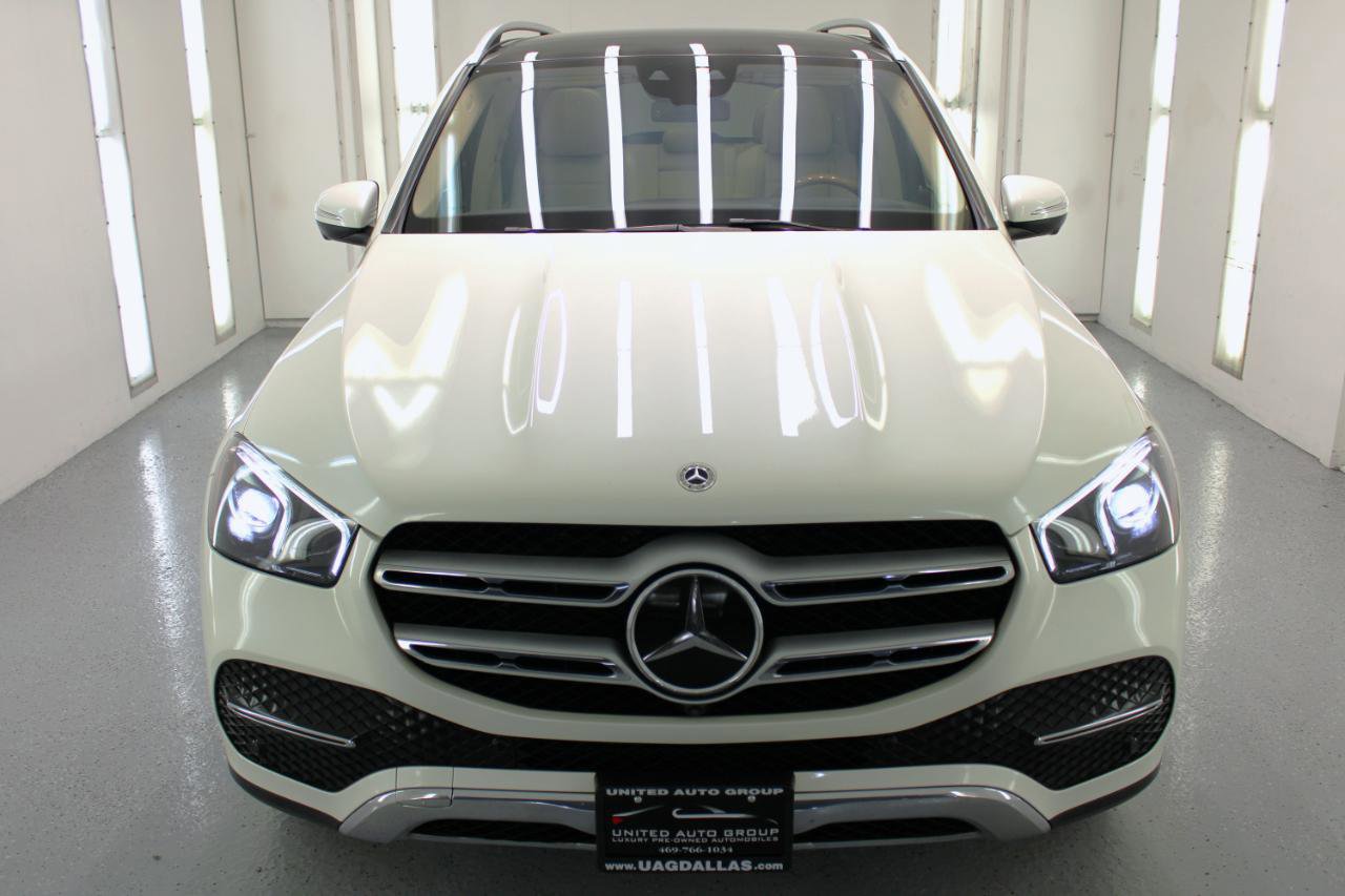 Used 2021 Mercedes-Benz GLE 450 4MATIC image 3