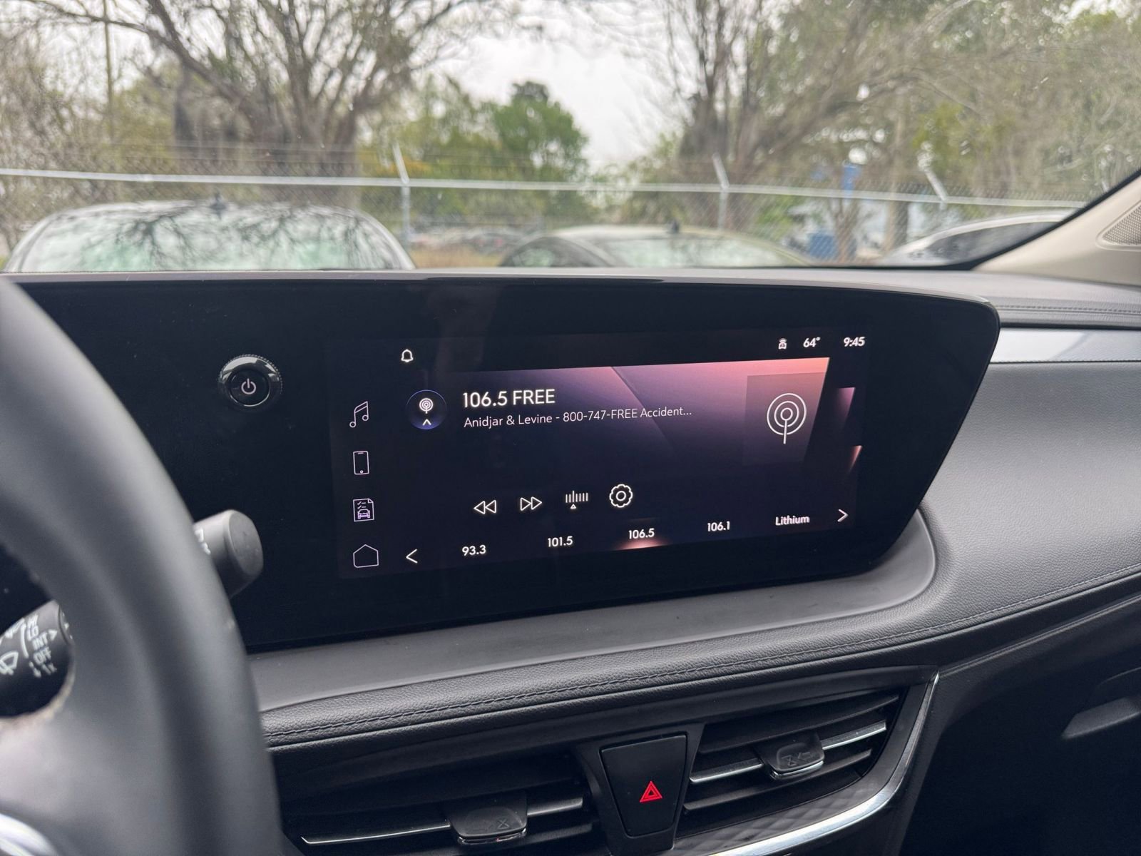 Used 2025 Buick Encore GX Preferred image 20