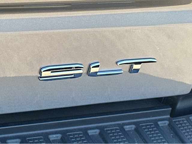 New 2026 GMC Sierra 1500 SLT w/ SLT Premium Plus Package AWD/4WD image 9