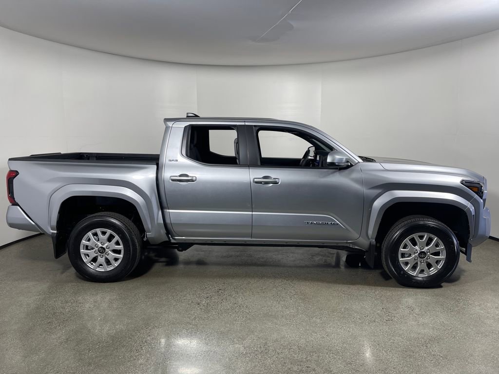 New 2026 Toyota Tacoma SR5 image 2