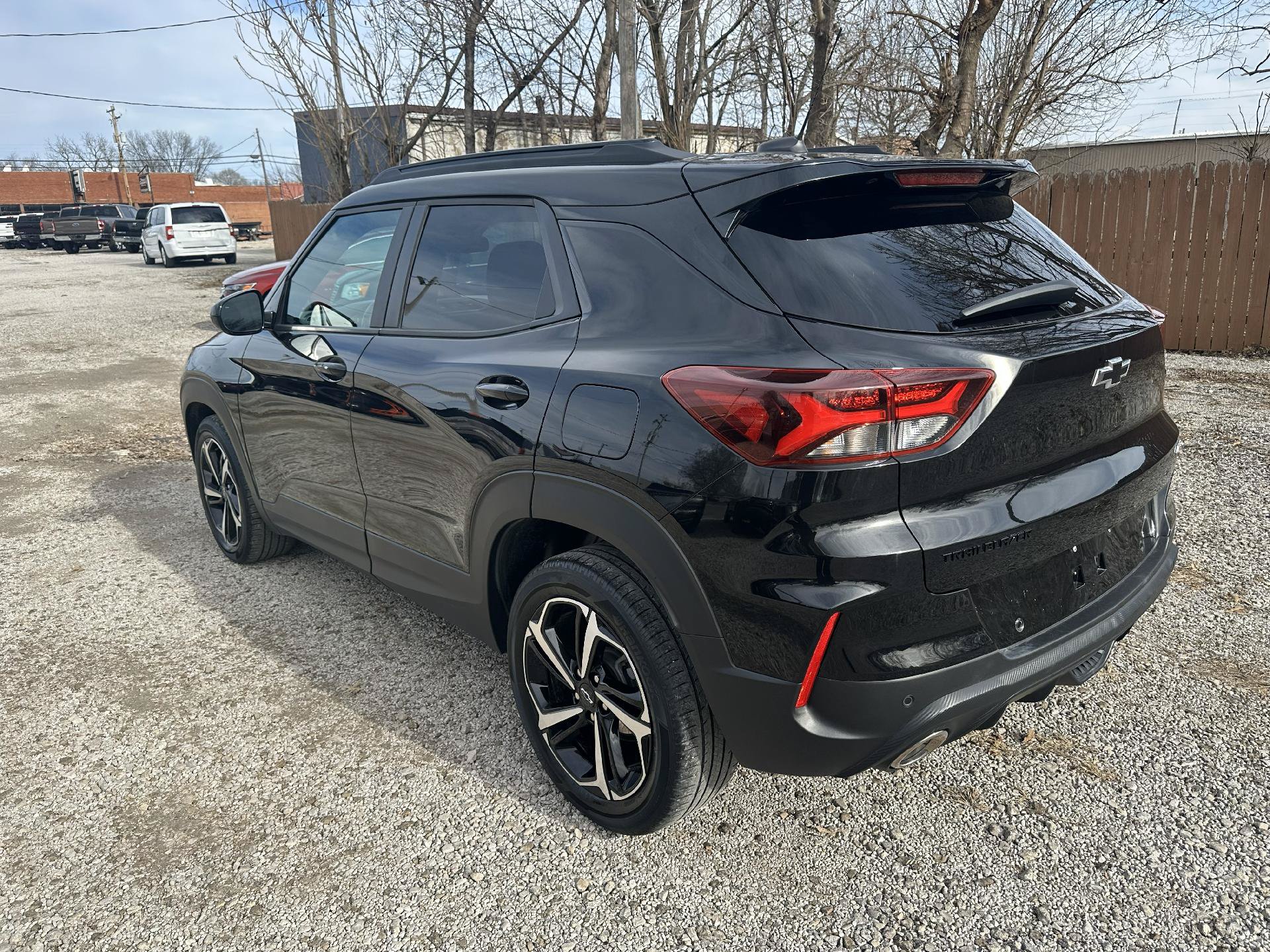 Used 2021 Chevrolet TrailBlazer RS w/ Convenience Package FWD image 3