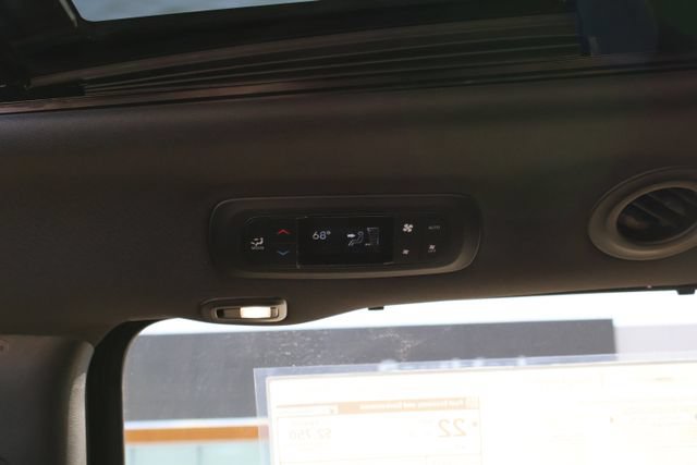 New 2026 Chrysler Pacifica Limited w/ Uconnect Theater Family Group FWD image 12