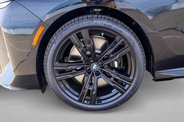 New 2027 BMW 740i xDrive AWD/4WD image 9