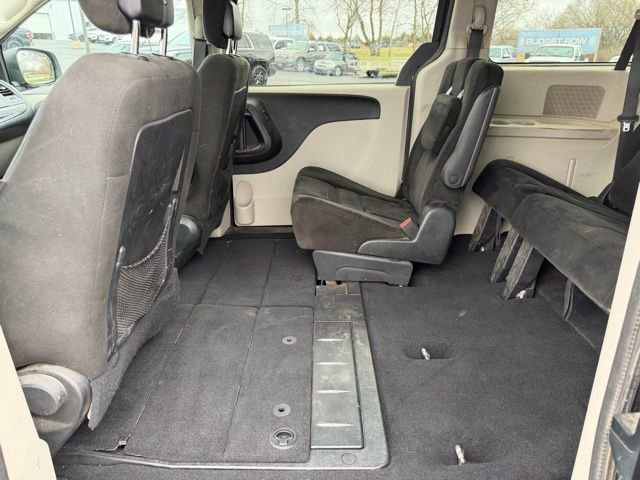 Used 2015 Dodge Grand Caravan SE w/ Quick Order Package 29E SE image 38