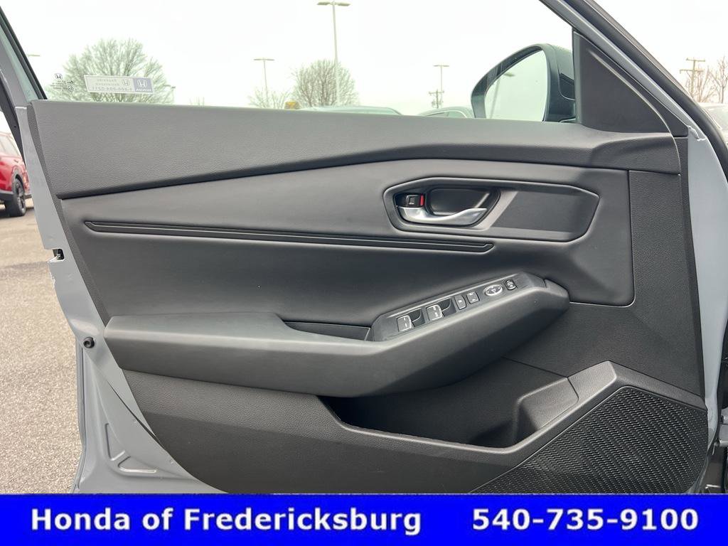 Used 2025 Honda Accord SE image 16