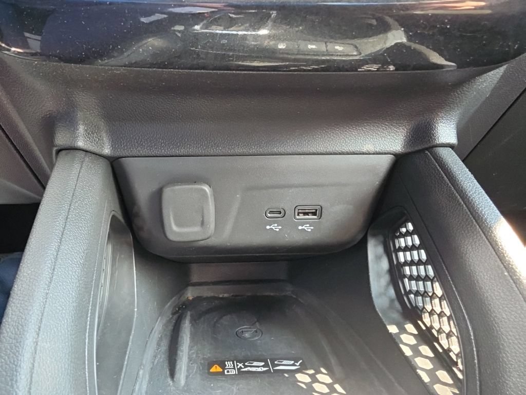 Certified 2024 Chevrolet TrailBlazer LT w/ Convenience Package FWD image 19