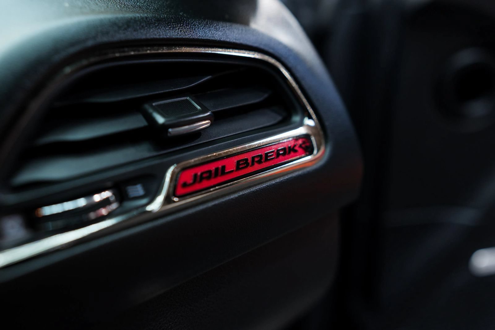 Used 2023 Dodge Challenger SRT Hellcat w/ Driver Convenience Group RWD image 33