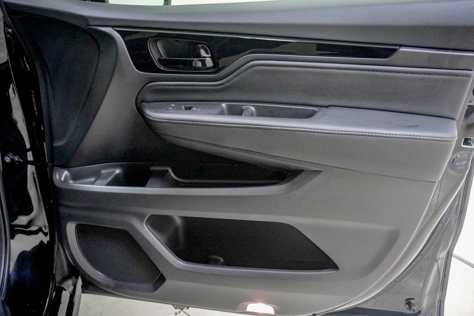 Certified 2026 Honda Odyssey Elite image 35