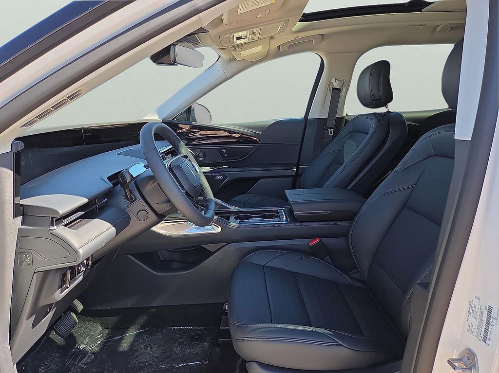 New 2026 Lincoln Nautilus Reserve AWD/4WD image 14