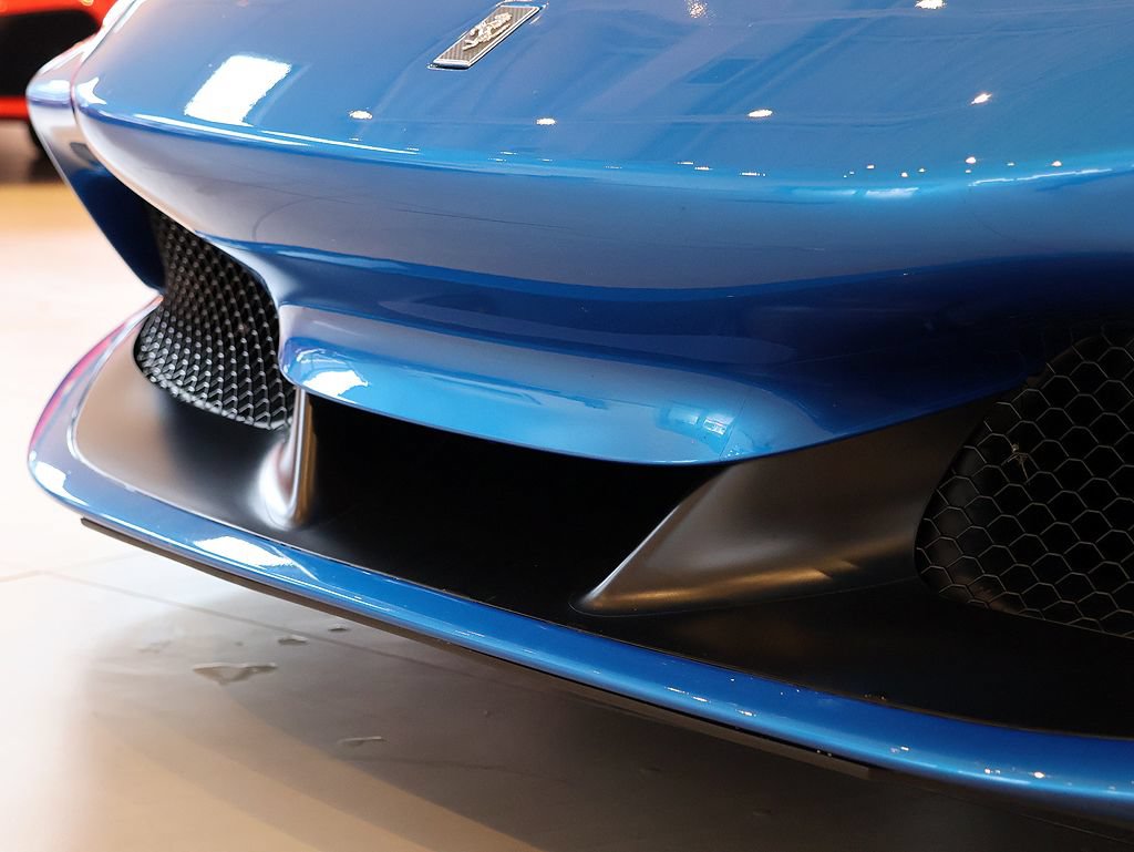 Certified 2020 Ferrari F8 Tributo RWD image 19