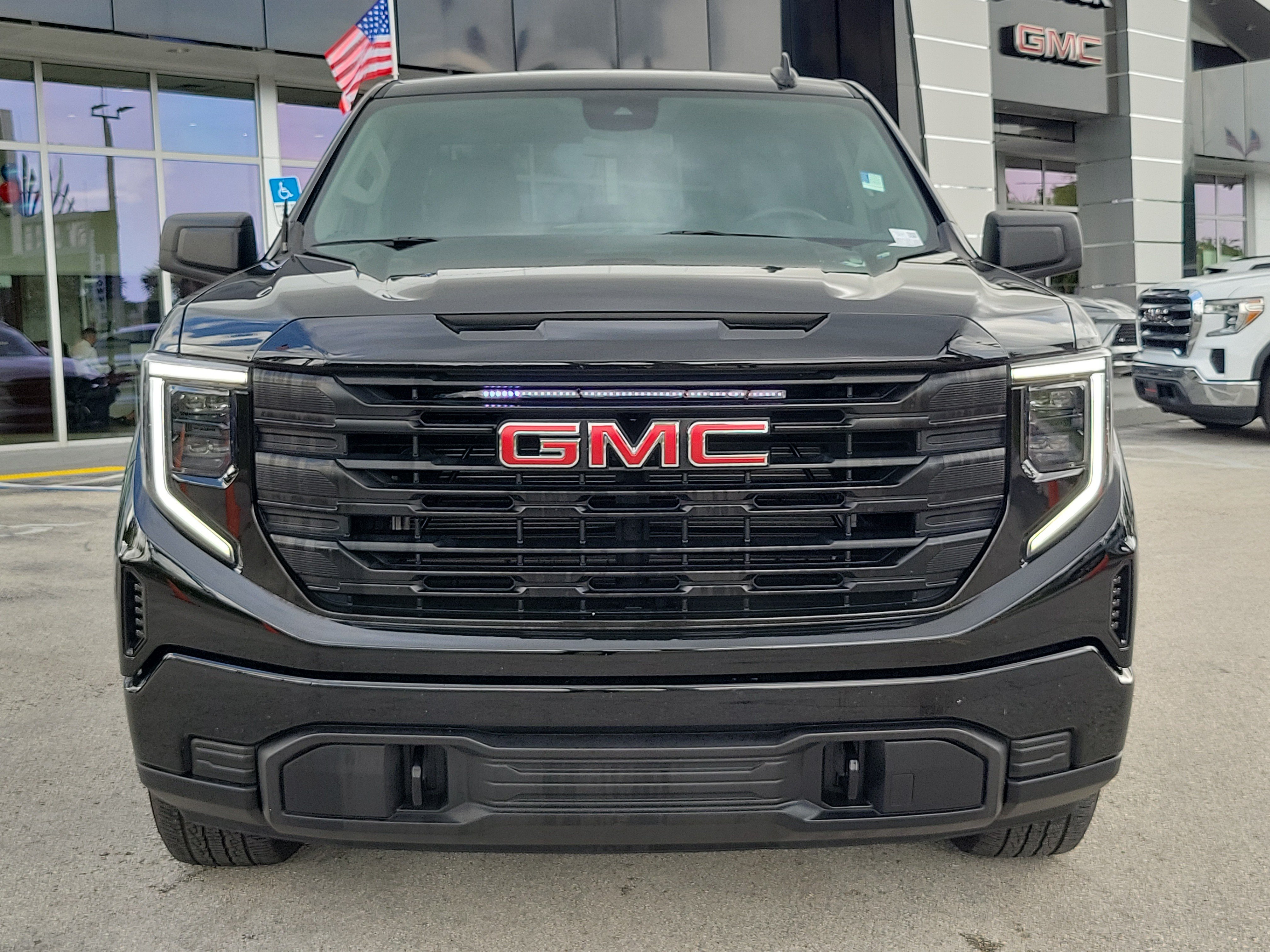 Used 2025 GMC Sierra 1500 Pro w/ Graphite Edition RWD image 2