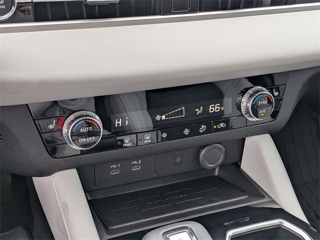 New 2025 Mitsubishi Outlander SE image 23