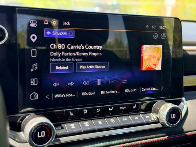 Certified 2024 Chevrolet Colorado Z71 w/ Z71 Convenience Package 2 AWD/4WD image 14