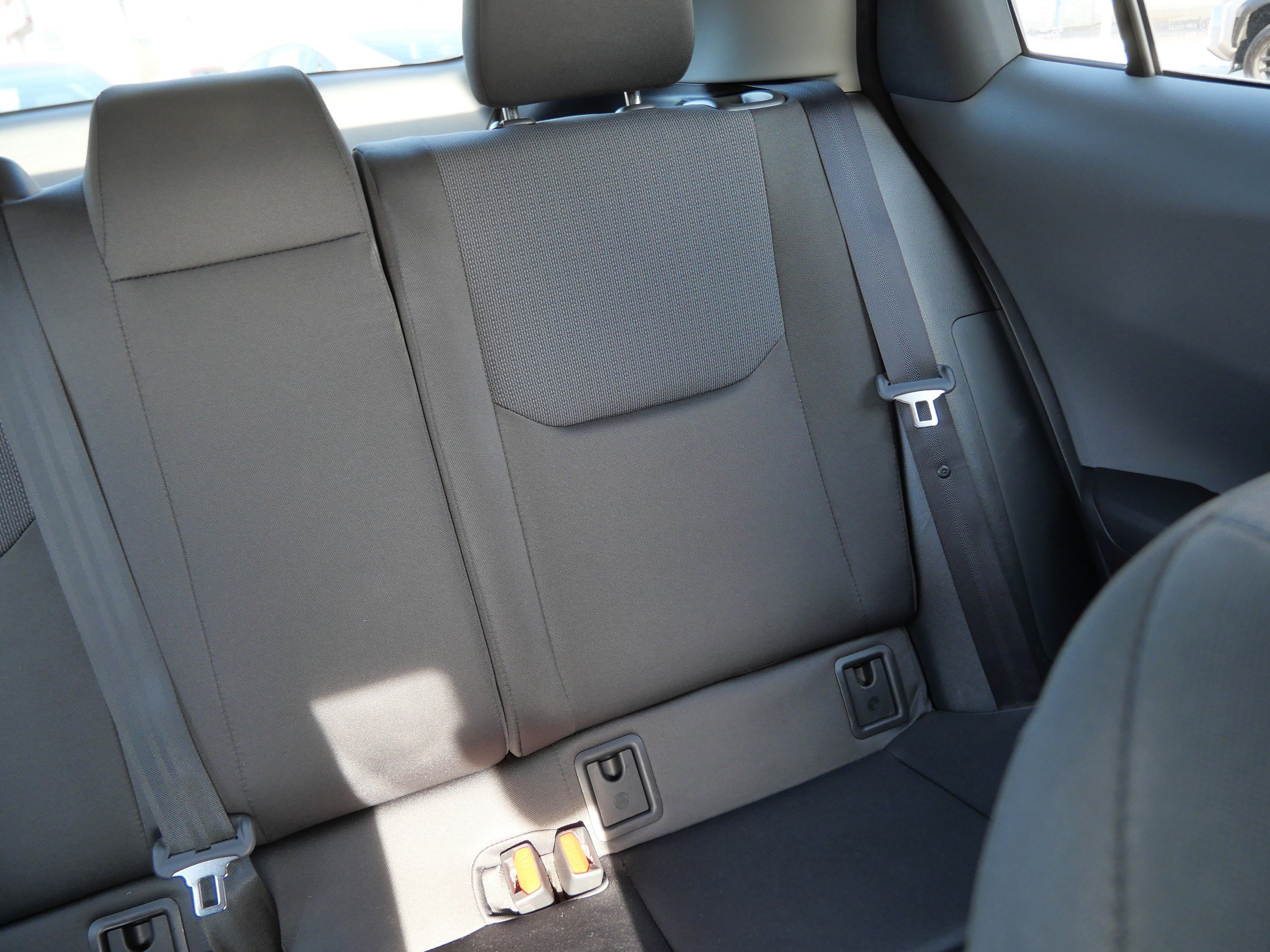 Used 2024 Toyota Prius LE FWD image 14