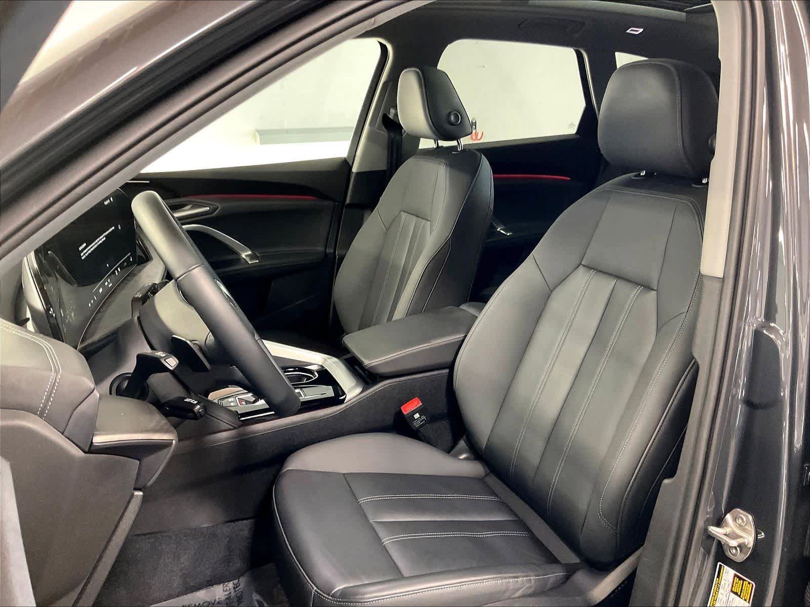 Certified 2025 Audi Q5 Premium w/ Convenience Package AWD/4WD image 26