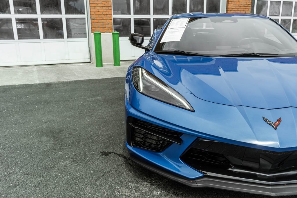 Used 2024 Chevrolet Corvette Stingray Coupe w/ Z51 Performance Package RWD image 29