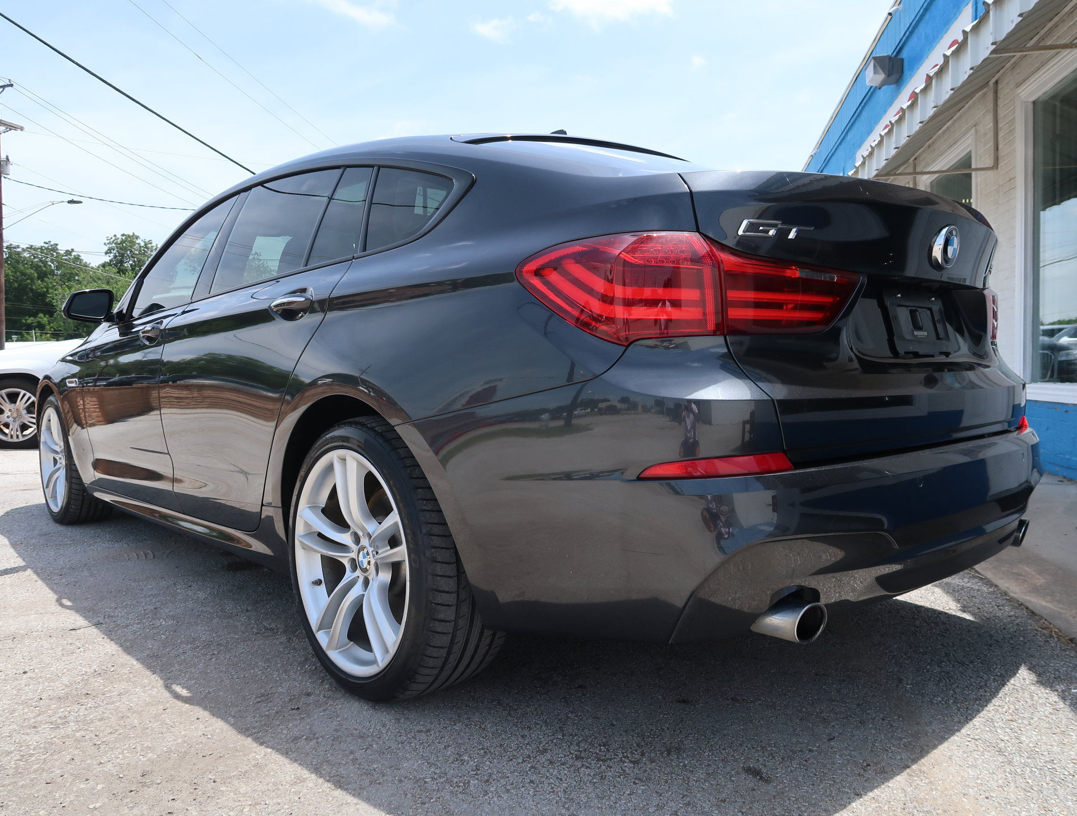Used 2017 BMW 535i Gran Turismo RWD image 7